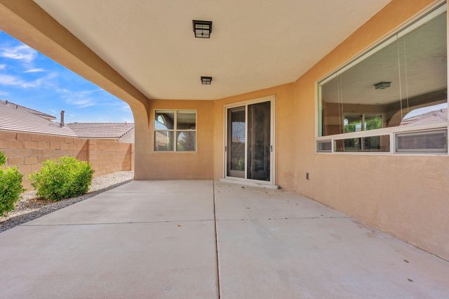 1108 Threadgrass Road NE, Rio Rancho, NM 87144