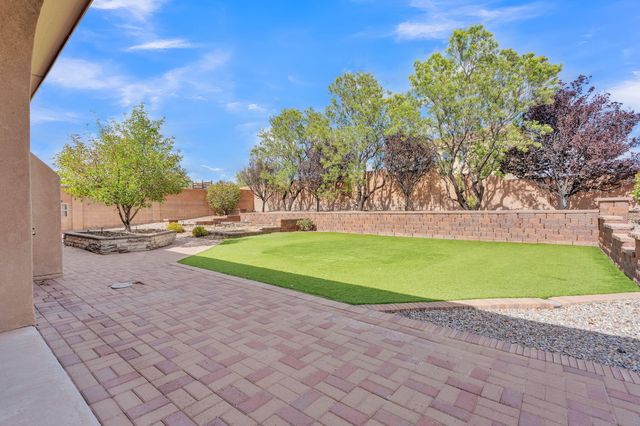 1108 Threadgrass Road NE, Rio Rancho, NM 87144
