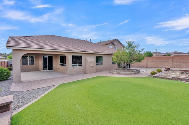 1108 Threadgrass Road NE, Rio Rancho, NM 87144
