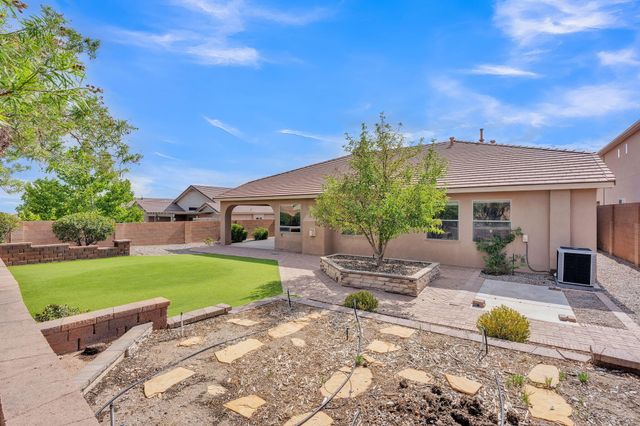 1108 Threadgrass Road NE, Rio Rancho, NM 87144