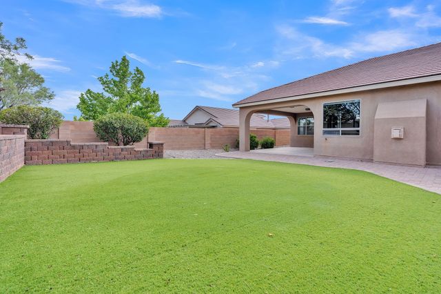 1108 Threadgrass Road NE, Rio Rancho, NM 87144