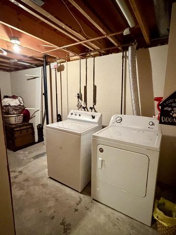 1225 DELRAY DRIVE, Green Bay, WI 54304