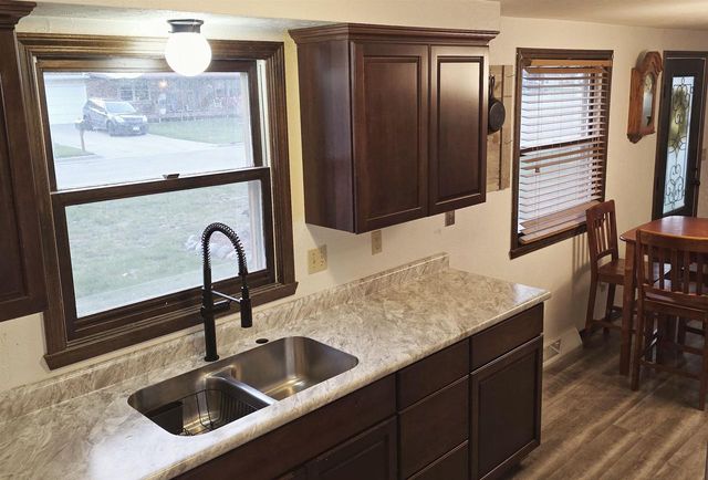 1225 DELRAY DRIVE, Green Bay, WI 54304
