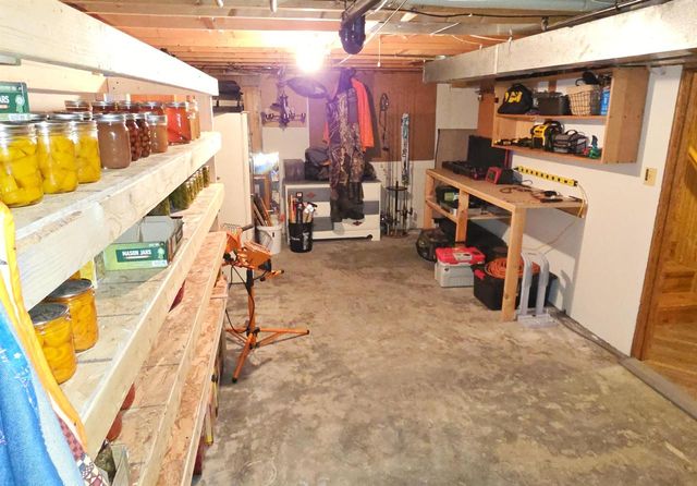 1225 DELRAY DRIVE, Green Bay, WI 54304