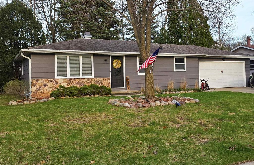 1225 DELRAY DRIVE, Green Bay, WI 54304