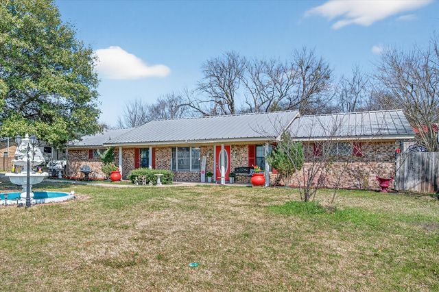 1112 Fm 1839, Corsicana, TX 75110