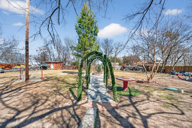 1112 Fm 1839, Corsicana, TX 75110