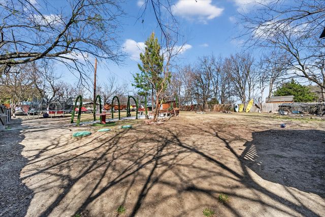 1112 Fm 1839, Corsicana, TX 75110