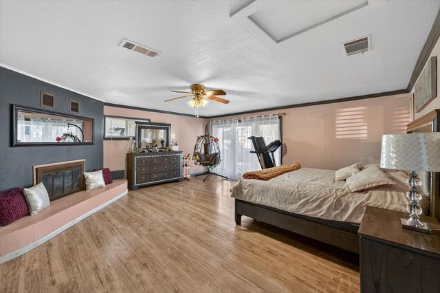 1112 Fm 1839, Corsicana, TX 75110