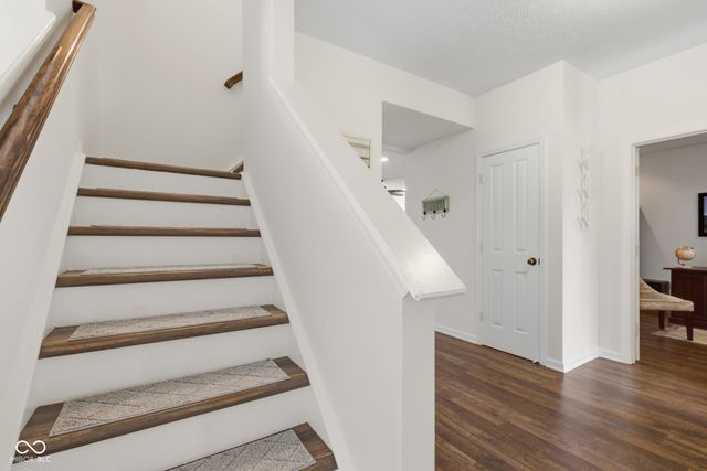 1418 Lavender Lane, Greenwood, IN 46143