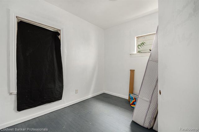 18037 Russell Street, Detroit, MI 48203