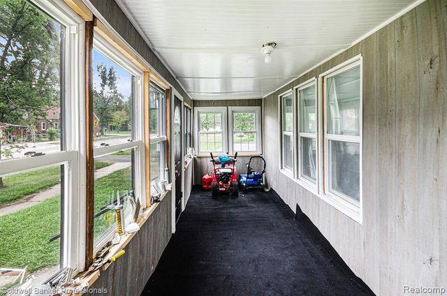 18037 Russell Street, Detroit, MI 48203