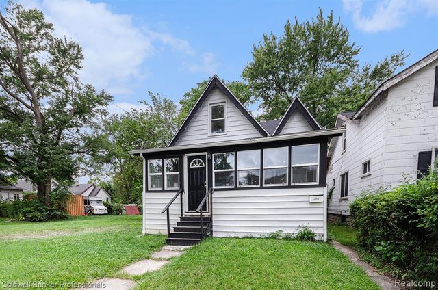 18037 Russell Street, Detroit, MI 48203