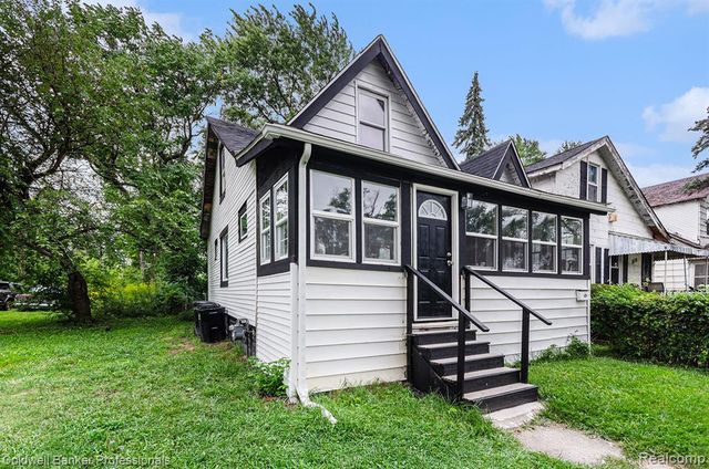 18037 Russell Street, Detroit, MI 48203