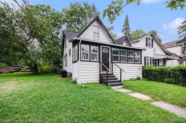 18037 Russell Street, Detroit, MI 48203