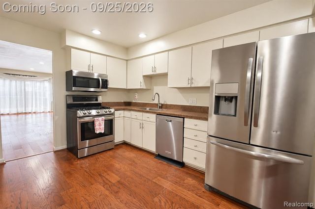 538 Tennyson, Rochester Hills, MI 48307