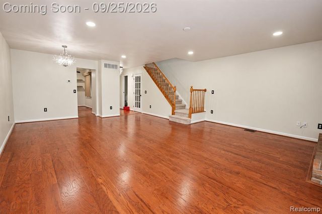 538 Tennyson, Rochester Hills, MI 48307