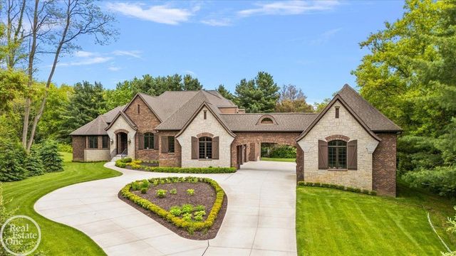 60330 Mount Vernon Road, Washington Twp, MI 48306