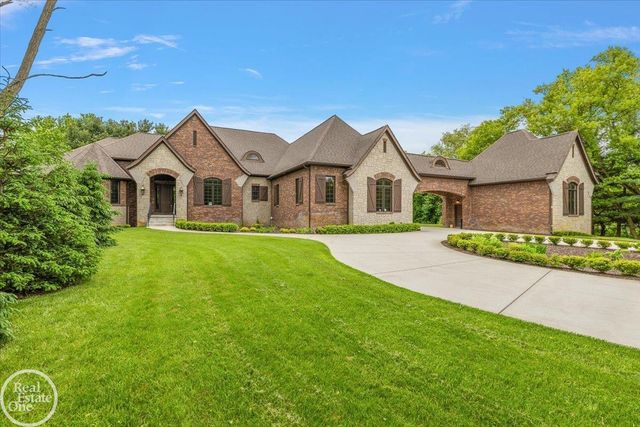 60330 Mount Vernon Road, Washington Twp, MI 48306