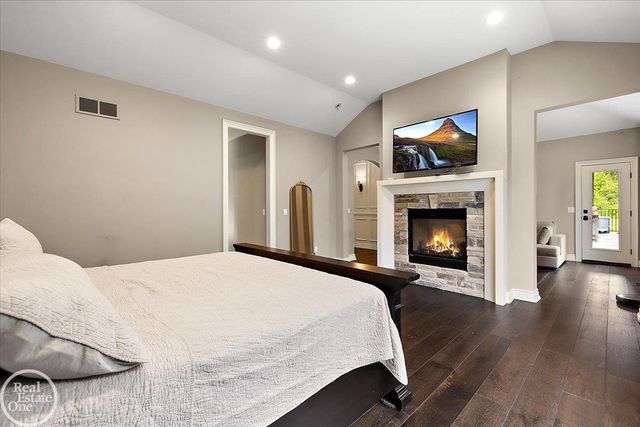 60330 Mount Vernon Road, Washington Twp, MI 48306