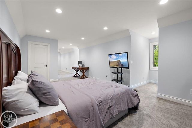 60330 Mount Vernon Road, Washington Twp, MI 48306