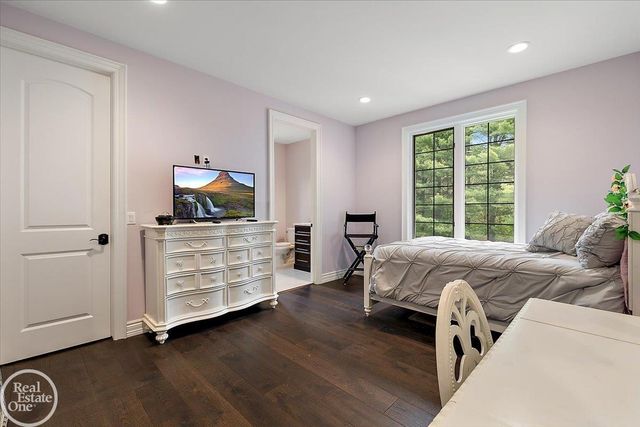 60330 Mount Vernon Road, Washington Twp, MI 48306