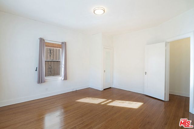 126 N Sycamore Avenue, Los Angeles, CA 90036