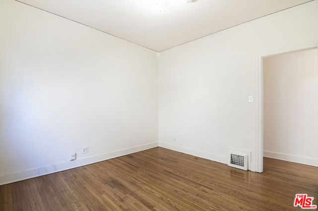 126 N Sycamore Avenue, Los Angeles, CA 90036