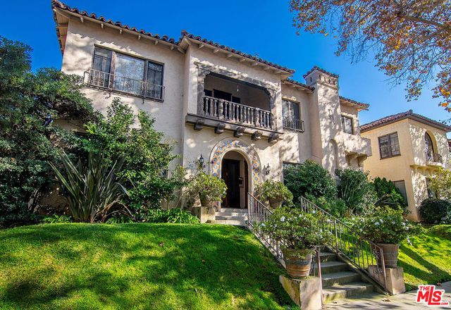 126 N Sycamore Avenue, Los Angeles, CA 90036