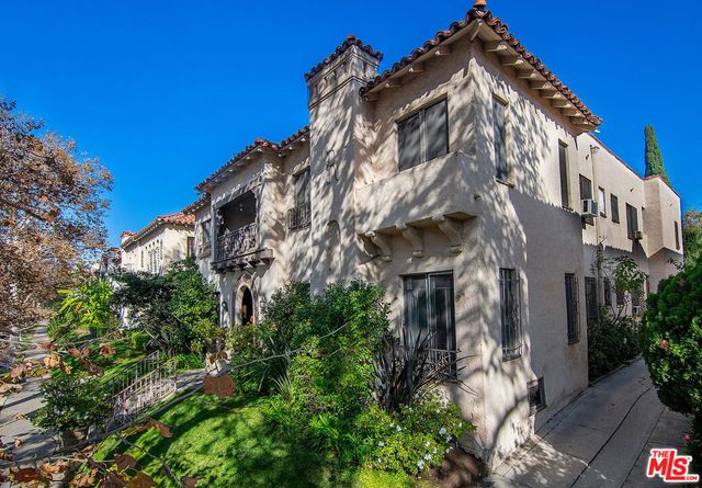 126 N Sycamore Avenue, Los Angeles, CA 90036