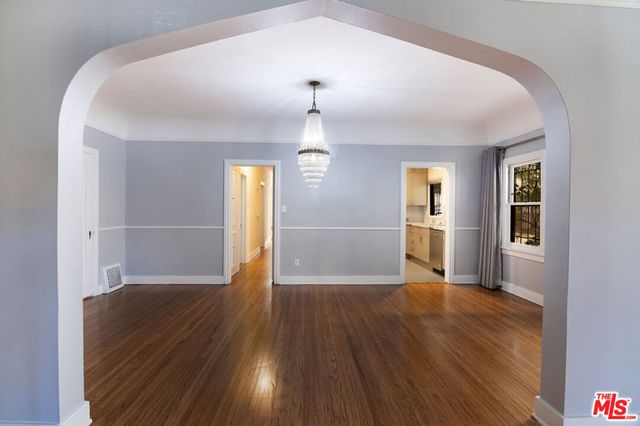 126 N Sycamore Avenue, Los Angeles, CA 90036