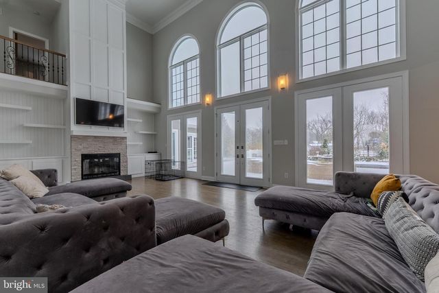 760 NEWLINS RD E, Easton, PA 18040