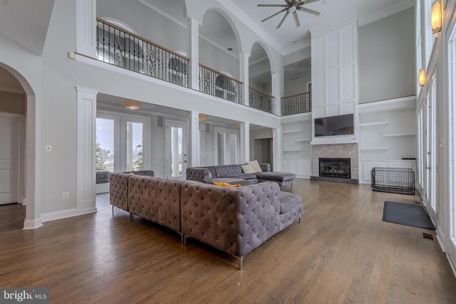 760 NEWLINS RD E, Easton, PA 18040