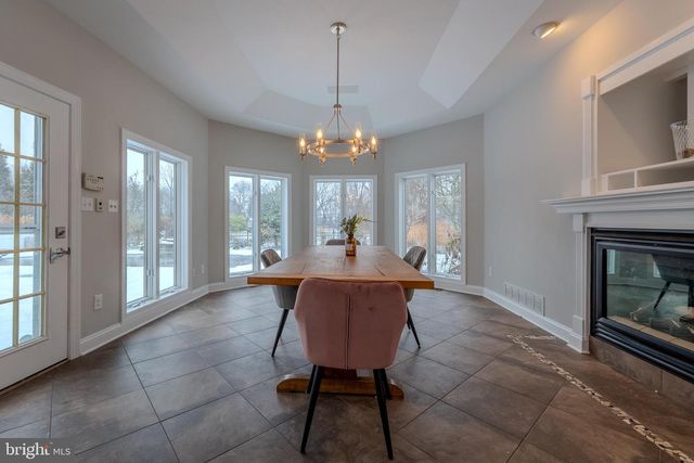 760 NEWLINS RD E, Easton, PA 18040