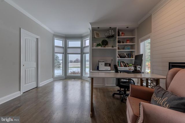 760 NEWLINS RD E, Easton, PA 18040