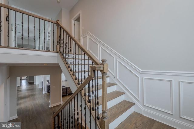 760 NEWLINS RD E, Easton, PA 18040