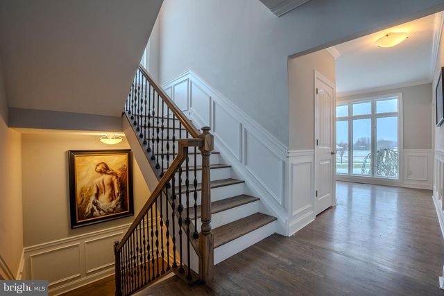 760 NEWLINS RD E, Easton, PA 18040