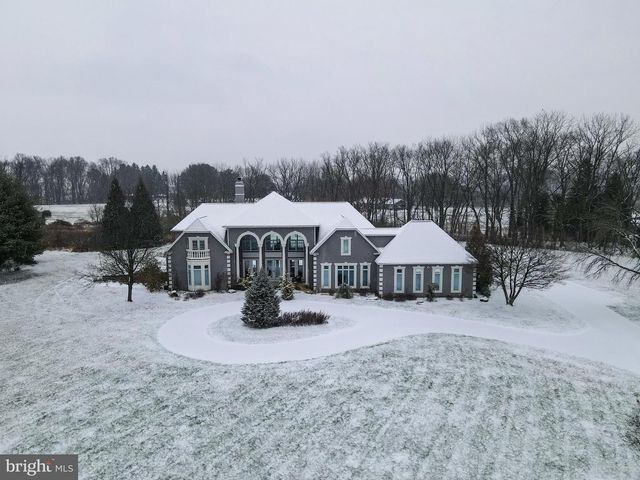 760 NEWLINS RD E, Easton, PA 18040