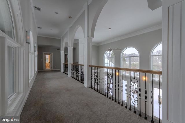 760 NEWLINS RD E, Easton, PA 18040