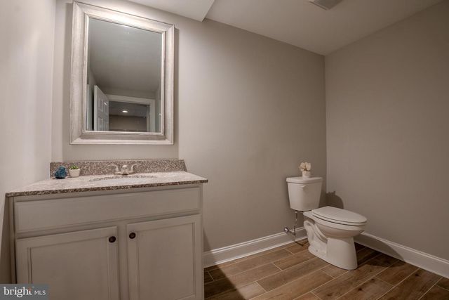 760 NEWLINS RD E, Easton, PA 18040