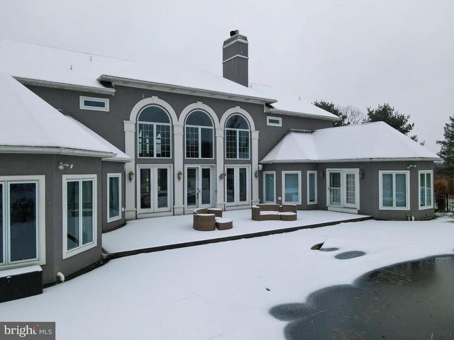 760 NEWLINS RD E, Easton, PA 18040