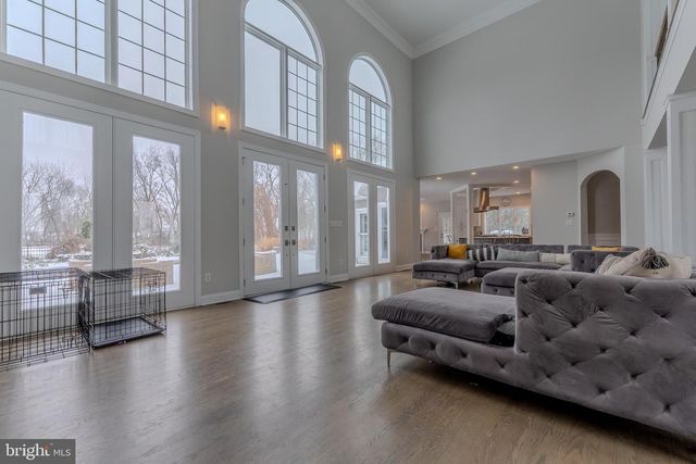 760 NEWLINS RD E, Easton, PA 18040