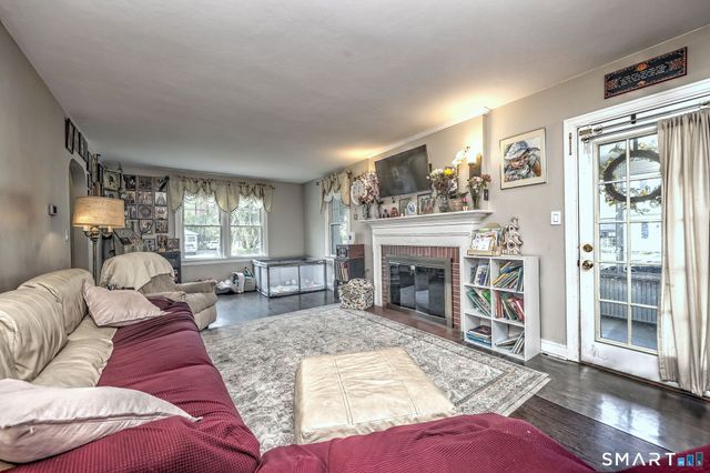 180 Franklin Street, Ansonia, CT 06401