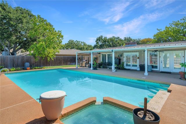 53 Camden Place, Corpus Christi, TX 78412