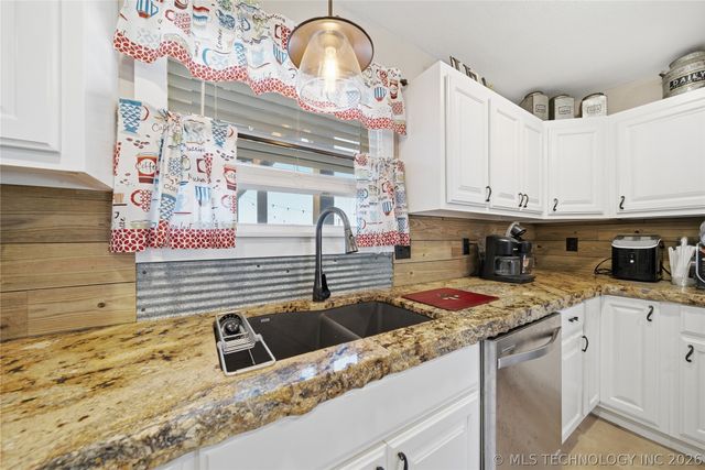 3811 S 45th E, Muskogee, OK 74403