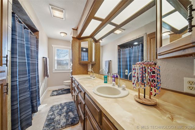 3811 S 45th E, Muskogee, OK 74403