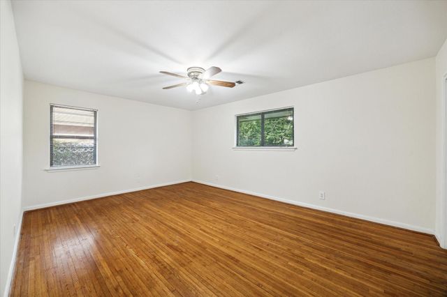 8907 Autauga Street, Houston, TX 77080