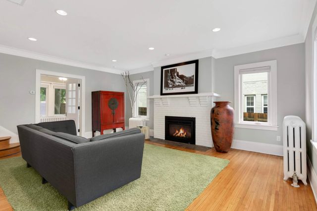 2213 Nicollet Avenue, Minneapolis, MN 55404