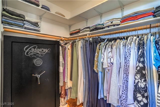 7707 Mocorito Avenue, Las Vegas, NV 89113