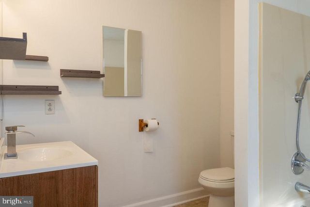 145 HICKORY DR, Luray, VA 22835